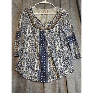Red Camel Women's Blue & White Print Tunic Top Embellished Neckline Small‎